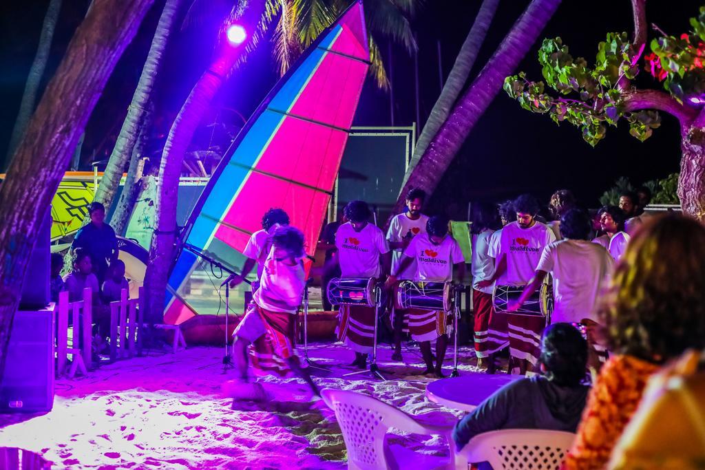 Salt Beach Hotel Maafushi Exterior foto
