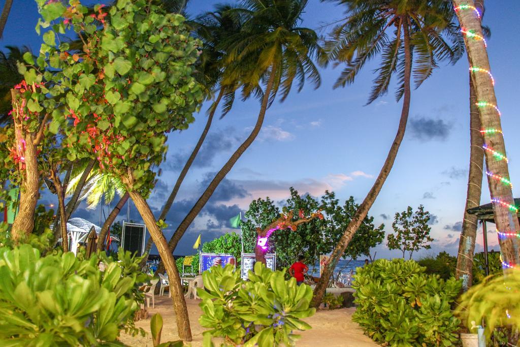 Salt Beach Hotel Maafushi Exterior foto